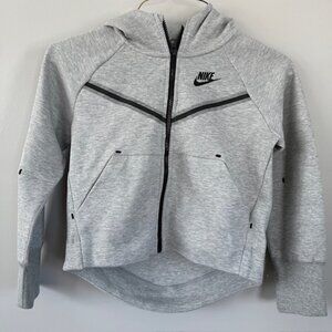 Girls Nike Sportswear Tech Fleece Grey Sweatshirt w/zip up Small NWT